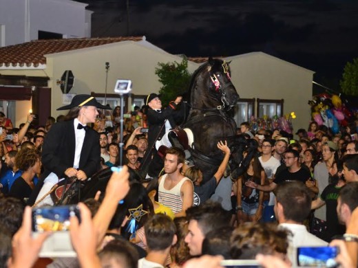 (Fotos) El jaleo llega a Sant Climent