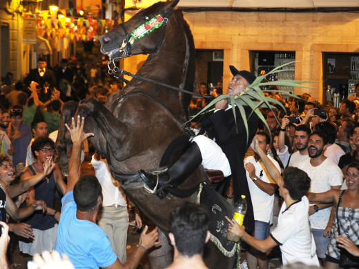 (Fotos) La fiesta se desboca en Alaior