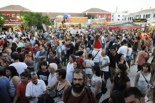 Menorca se llena de gente especialmente por estas fechas.