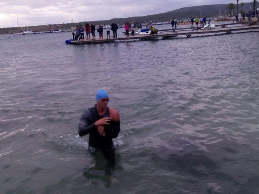 (Fotos) Fiesta del triatlón en Fornells