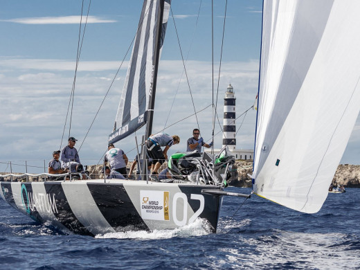 El Quantum Racing alarga su dominio en el mundial de TP52