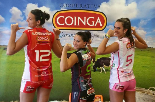 Rosalía Alonso, Eli Gener y María Barrasa, en un acto promocional.