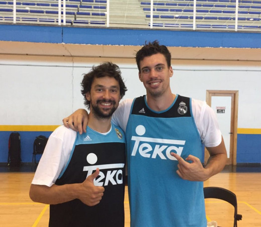 Llull y Alex Suárez, tras un entrenamiento.