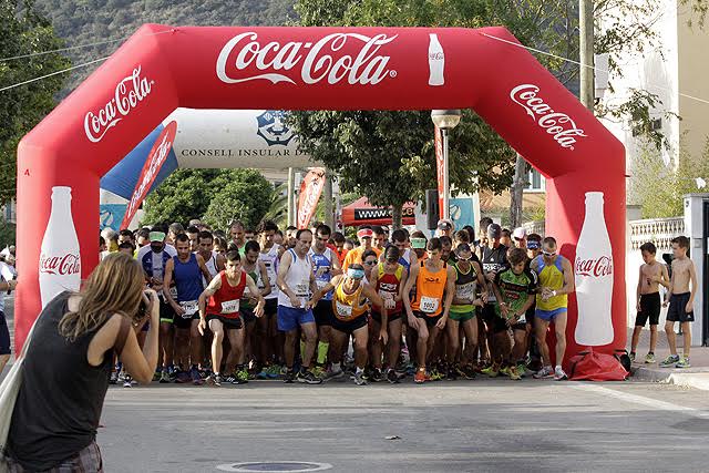 Salida de la categoría absoluta (Fotos: deportesmenorca.com)