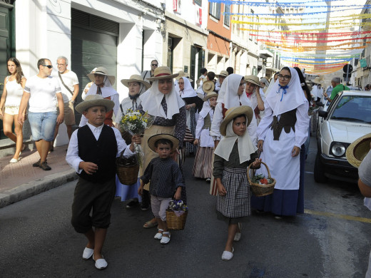 (Fotos) Maó honra a su patrona