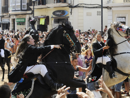 (Vídeo y fotos) Segundo jaleo de la edición 2016 de las fiestas de Gràcia