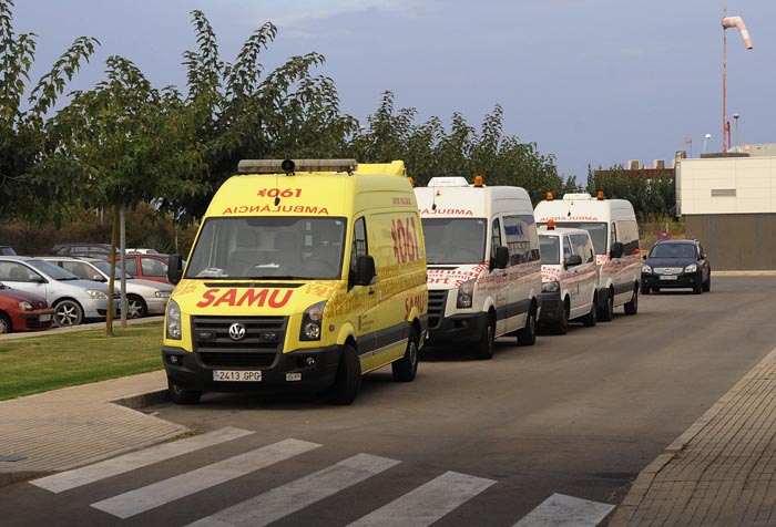 Ambulancias en el Mateu Orfila.