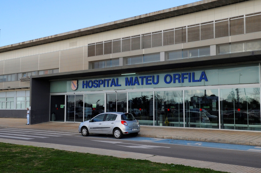 Los cinco evacuados están en el Hospital Mateu Orfila.