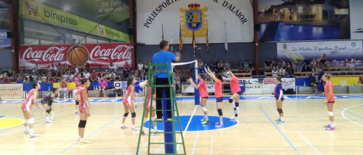 Momento del partido disputado este viernes en Alaior (Foto: J. Suau)