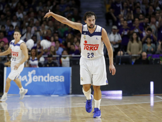 Llull, tras anotar una canasta ante el Murcia (Foto: ACB Photo)