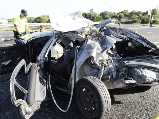 (Fotos) Aparatoso accidente con cuatro heridos en la carretera general