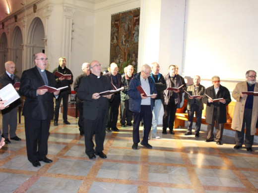 Discreta primera visita del nuevo obispo a Menorca