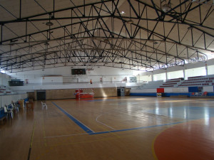 Una cortina permitirá que haya varias actividades al mismo tiempo en la pista.