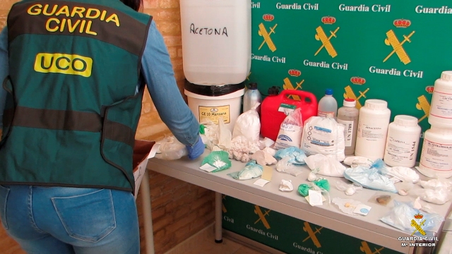 Parte del material decomisado en la operación antidroga (Foto: Guardia Civil)