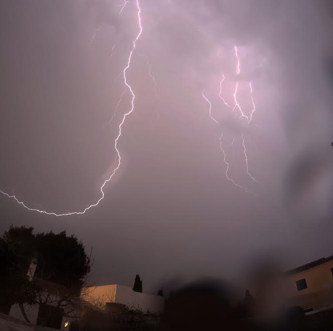 Tormenta el pasado 19 de diciembre (Foto: Juan Mateo Torres)