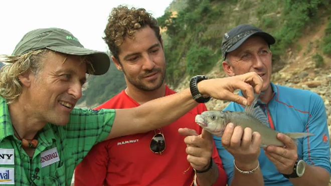 David Bisbal, junto a Jesús Calleja.