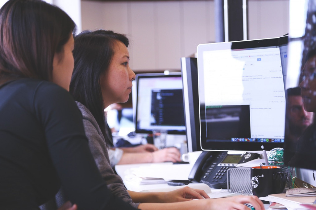 La formación va dirigida a jóvenes en el paro o a jóvenes que trabajan pero quieren mejorar su formación