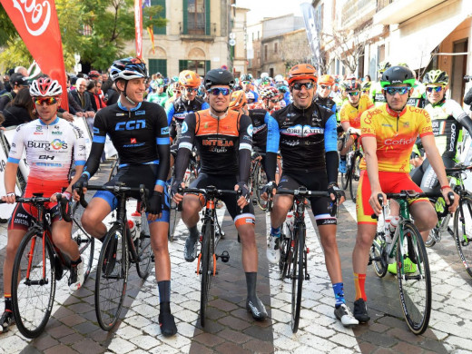 Albert Torres entra en el grupo de cabeza de la Challenge Ciclista Mallorca