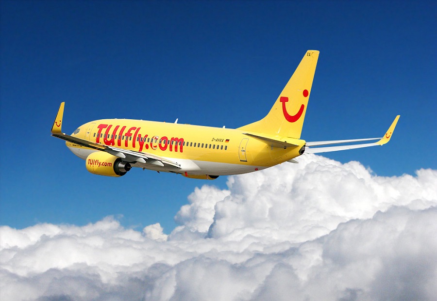 Un Boeing operado por TuiFly.