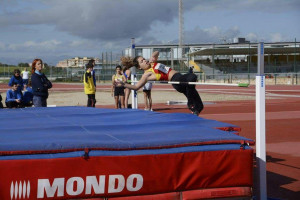 Mar Gener, en pleno salto.