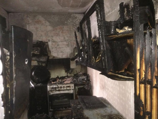 (Galería de fotos) Así ha quedado la vivienda incendiada en Maó