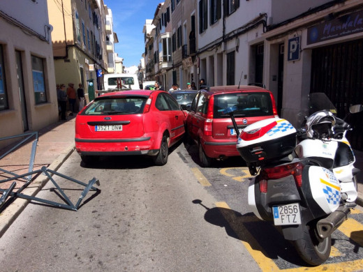 (Fotos) Doble accidente en sa Rovellada de Dalt en Maó