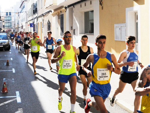 (Galería de fotos) Maó vive su gran día del deporte