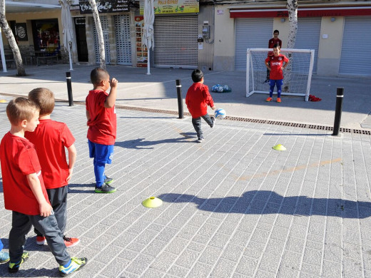 (Galería de fotos) Maó vive su gran día del deporte