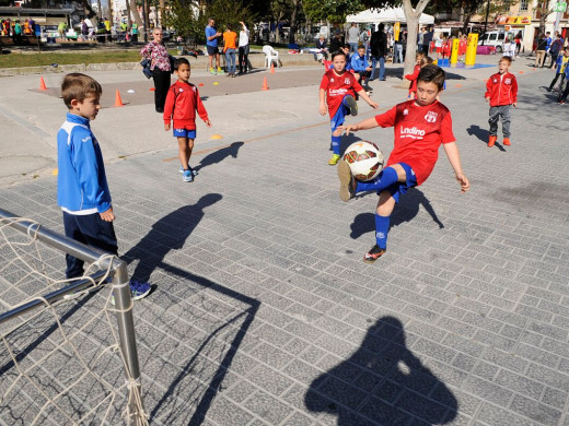 (Galería de fotos) Maó vive su gran día del deporte