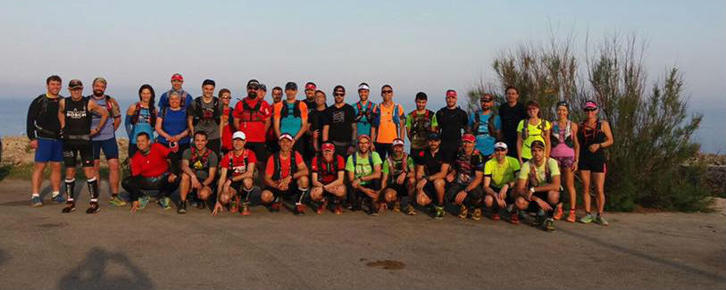 Foto de familia de los participantes en el entrenamiento (Foto: Trail Menorca)