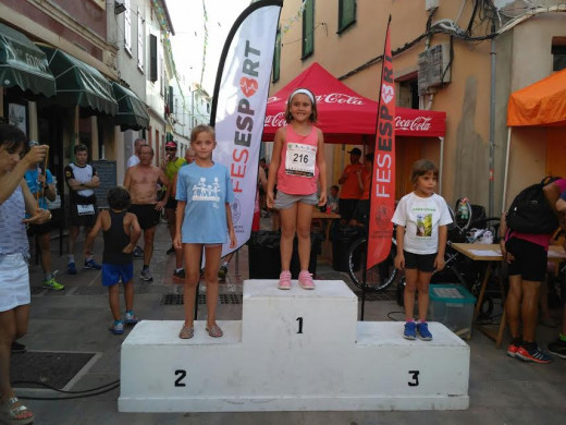 (Galería de fotos) Gran fiesta del atletismo en Es Mercadal