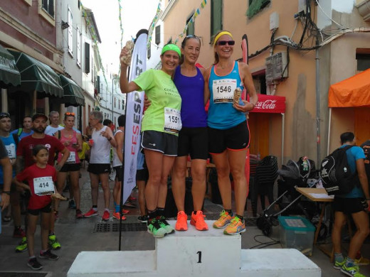 (Galería de fotos) Gran fiesta del atletismo en Es Mercadal