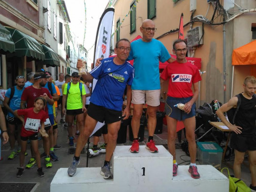 (Galería de fotos) Gran fiesta del atletismo en Es Mercadal