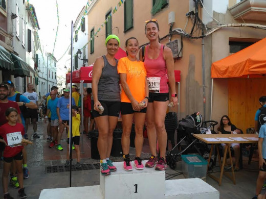 (Galería de fotos) Gran fiesta del atletismo en Es Mercadal