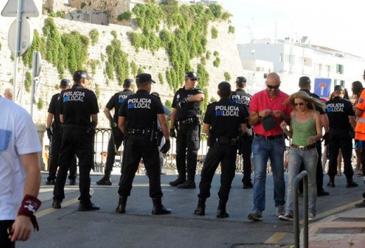 Agentes de la Policía Local de Ciutadella