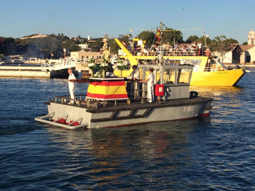 Maó se rinde a la patrona del mar