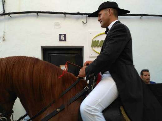 (Fotos y vídeos) ‘Molta bulla’ en el día grande de  Sant Martí