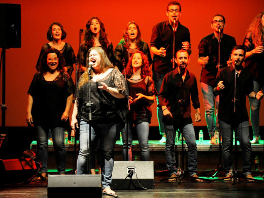 Y el Principal bailó con los Barcelona Gospel Messengers