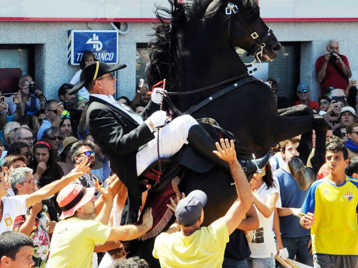 (Fotos) Fiesta y “jaleo” en Sant Climent