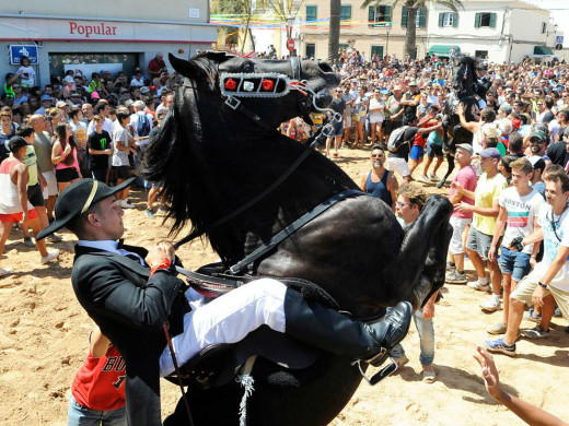 (Fotos) Fiesta y “jaleo” en Sant Climent