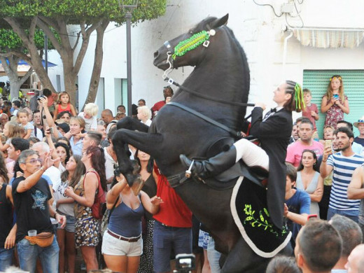 (Fotos) Fiesta y júbilo en Sant Lluís