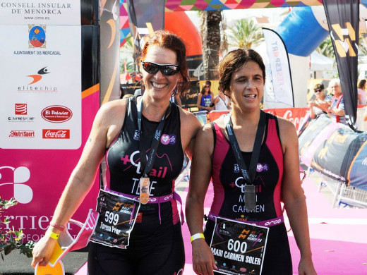 (Fotos) Culto al triatlón en Fornells