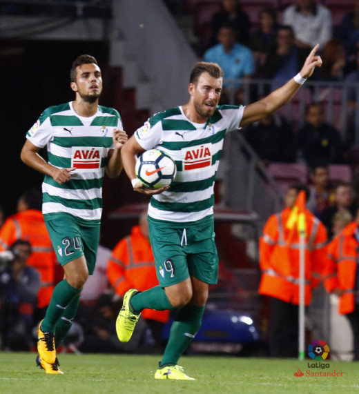 Enrich, tras anotar su gol ante el Barça (Foto: laliga.es)