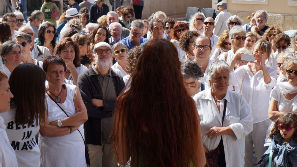 Momento de la concentración en Maó (Fotos: Ferrán Herrera)