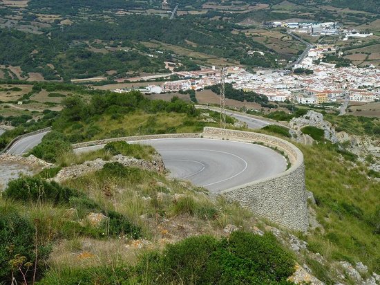 Carretera de Monte Toro.