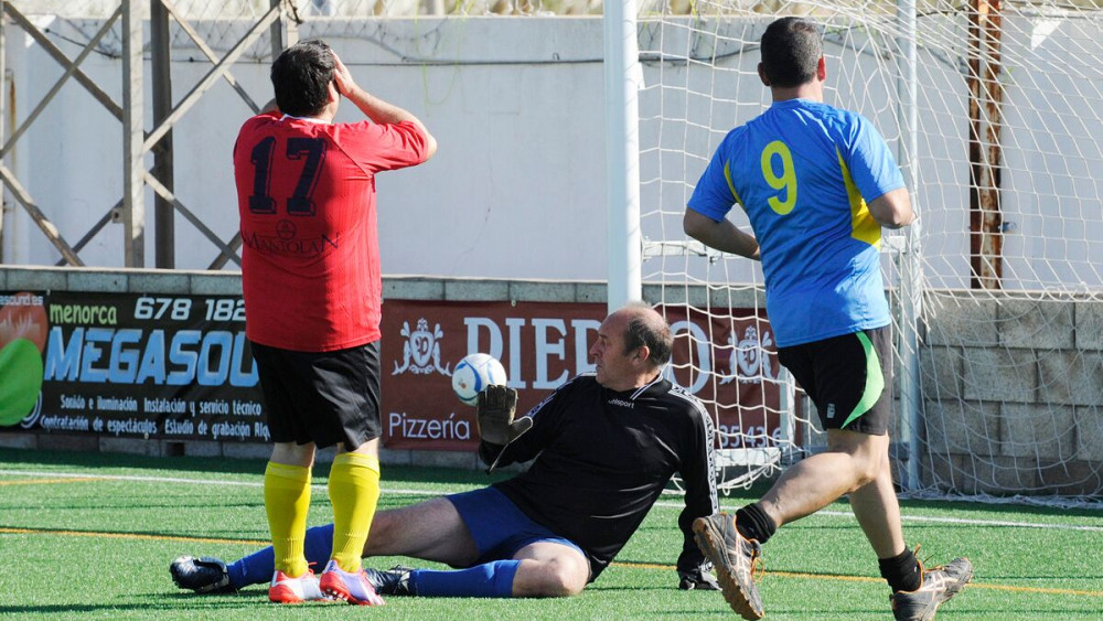 Una acción del partido (Fotos: Tolo Mercadal)