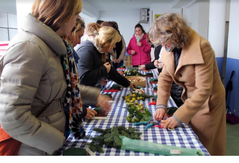 Los asistentes pudieron asistir a diferentes actividades como talleres florales.