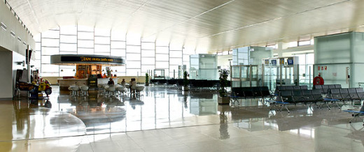 Terminal de salidas del aeropuerto.