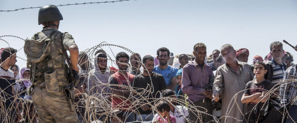 Refugiados sirios en la frontera.