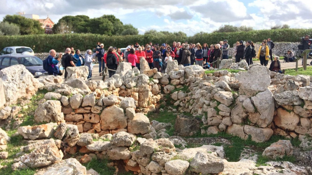 Visita a Torre d'en Galmés.